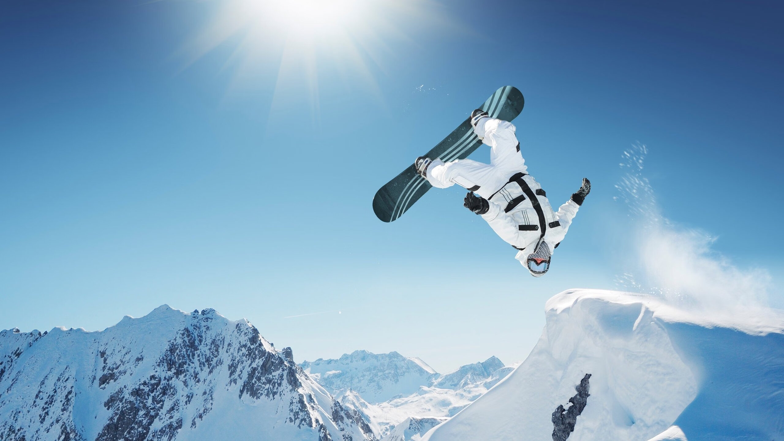 老鹰稳稳拿下爵士，库里成为关键先生