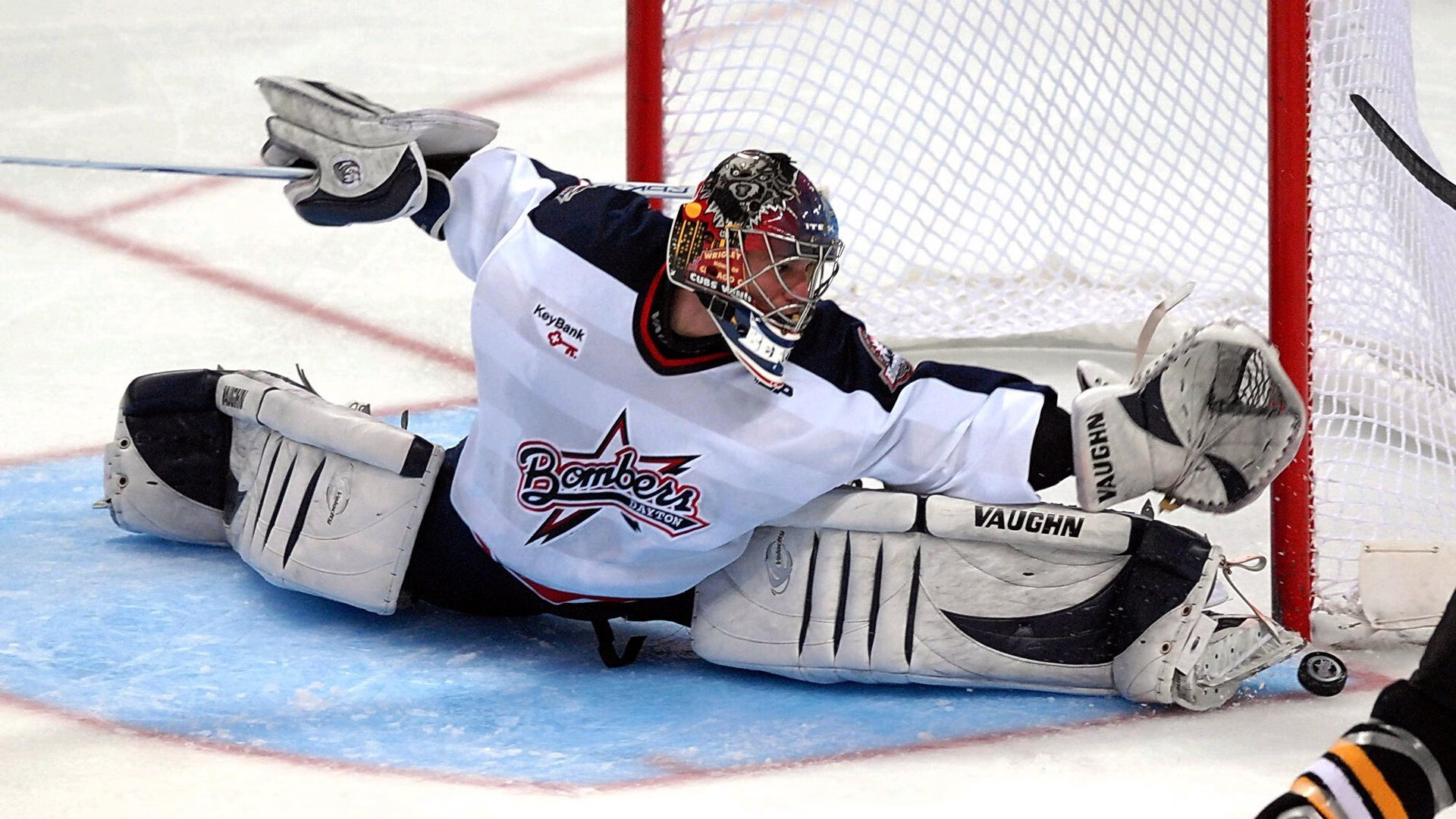 阿拉巴，从巴格达烽烟到摩纳哥聚光灯下的大场面先生